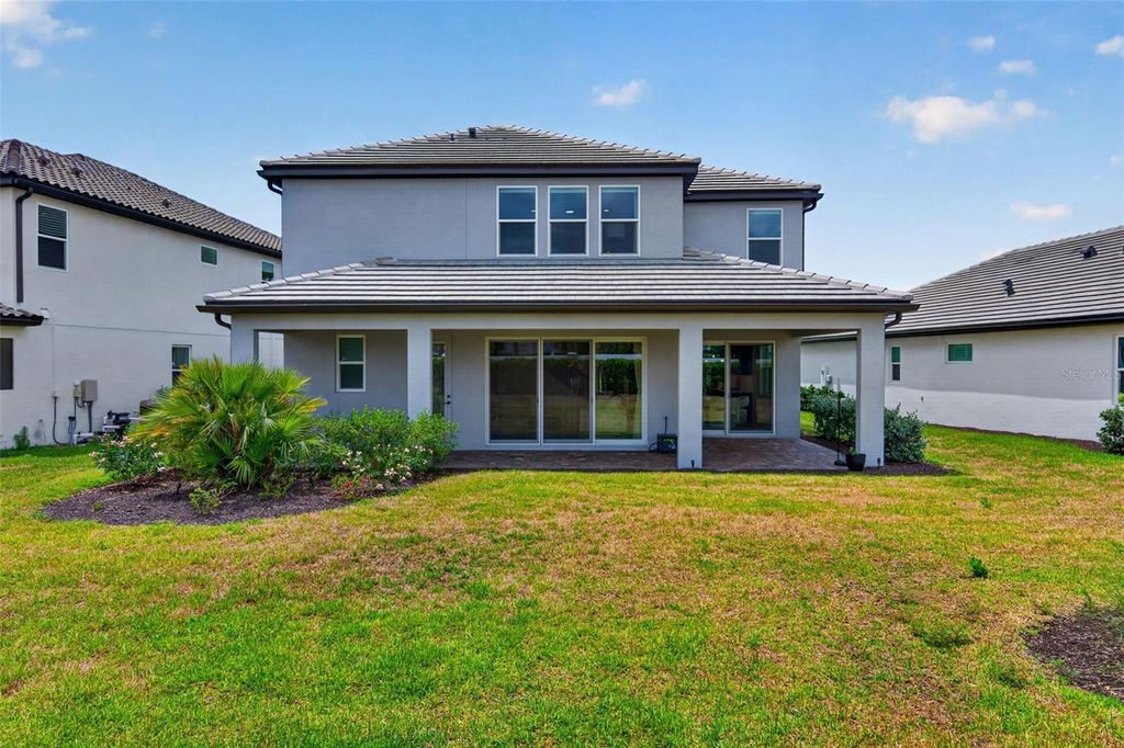 Image 55 of property listing at 17510 SAVORY MIST CIRCLE, Bradenton, FL 34211