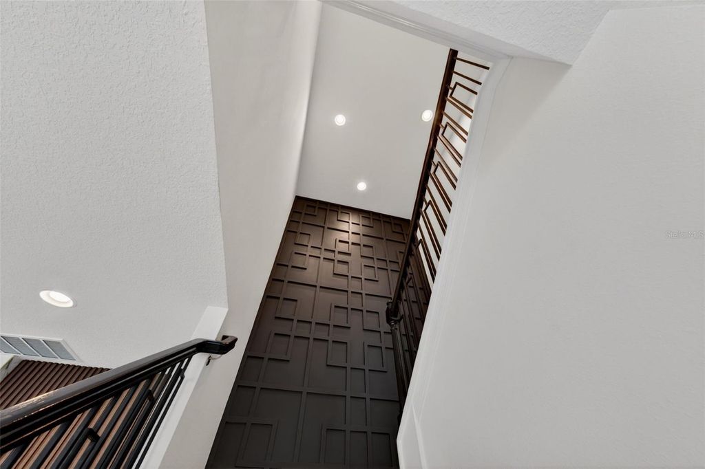 Image 60 of property listing at 17510 SAVORY MIST CIRCLE, Bradenton, FL 34211