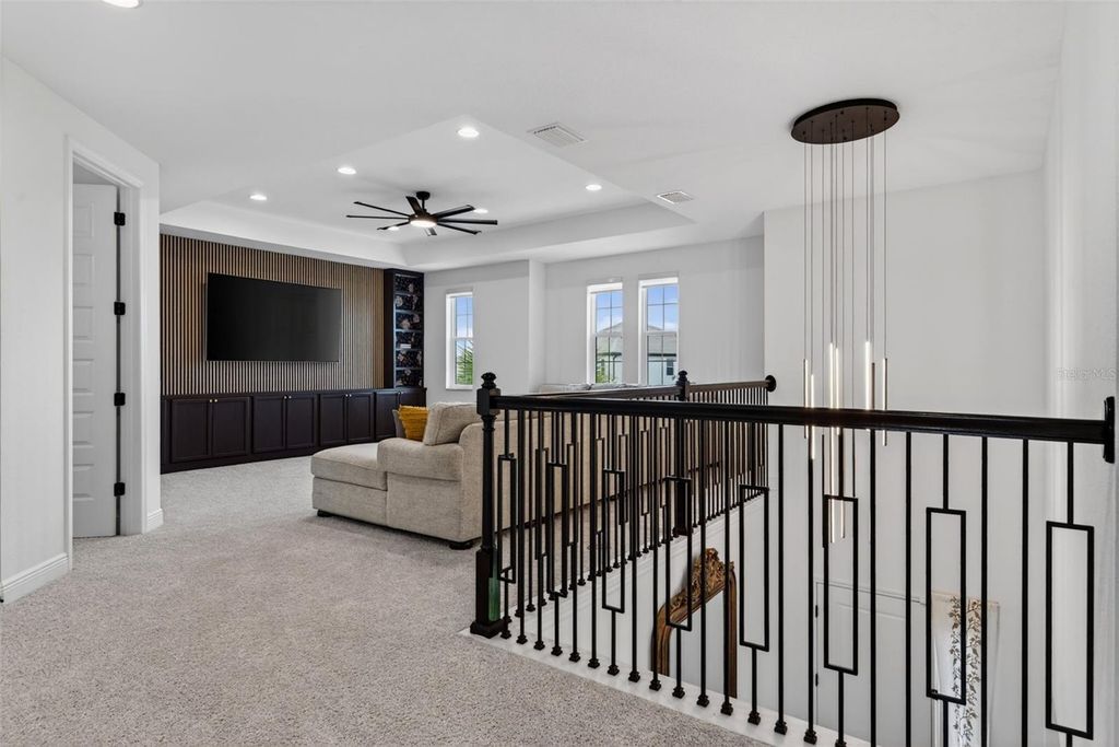 Image 85 of property listing at 17510 SAVORY MIST CIRCLE, Bradenton, FL 34211