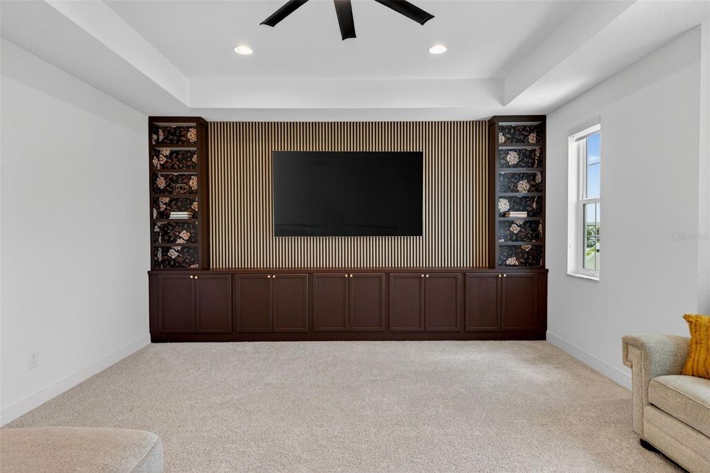 Image 89 of property listing at 17510 SAVORY MIST CIRCLE, Bradenton, FL 34211