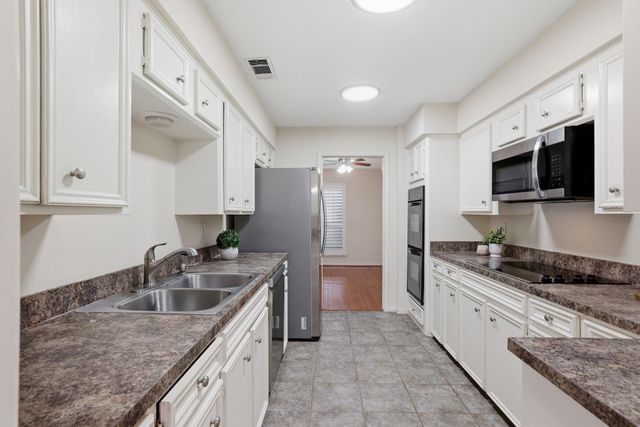 14121 Lost Meadow Lane, Houston, TX 77079