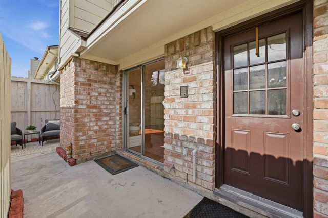 14121 Lost Meadow Lane, Houston, TX 77079