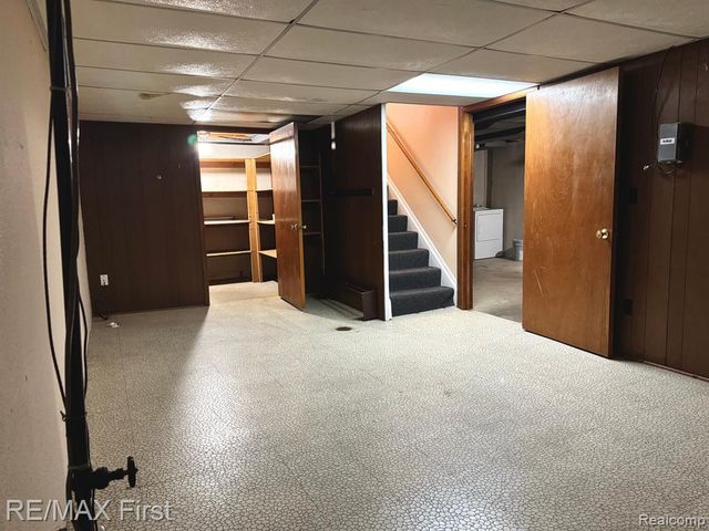 4826 Bates Drive, Warren, MI 48092