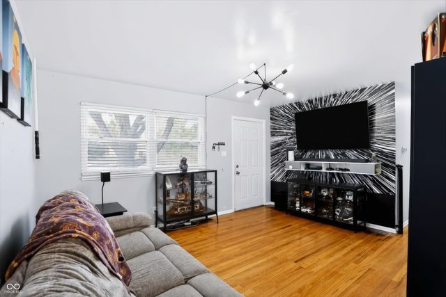 501 N Bend Road, Beech Grove, IN 46107
