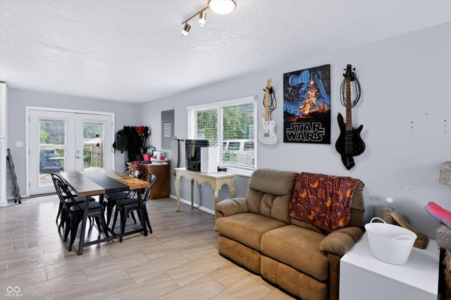 501 N Bend Road, Beech Grove, IN 46107