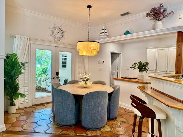 302 NW 11th Street, Delray Beach, FL 33444