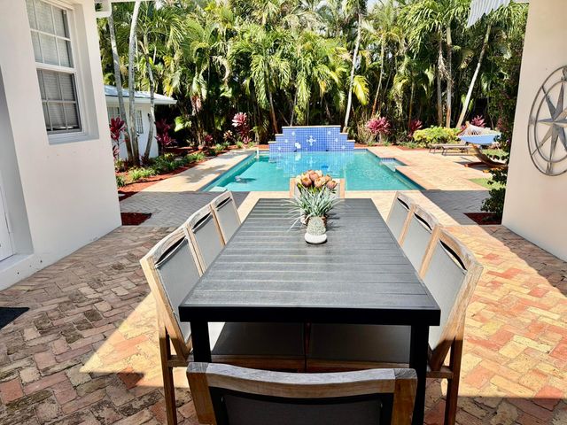 302 NW 11th Street, Delray Beach, FL 33444