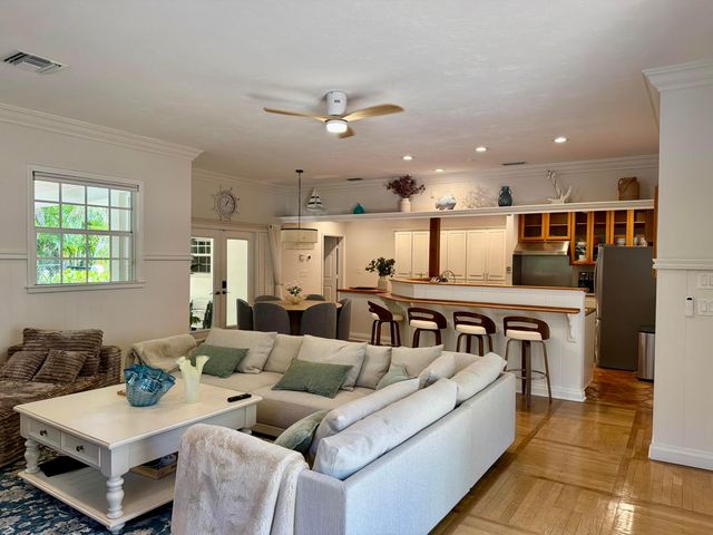 302 NW 11th Street, Delray Beach, FL 33444