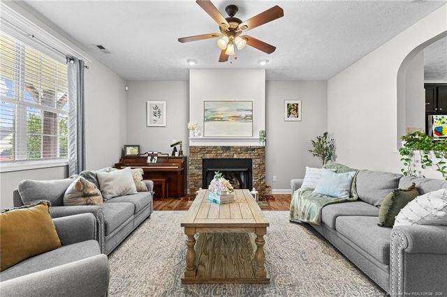 4070 Pleasantburg Drive, Fayetteville, NC 28312