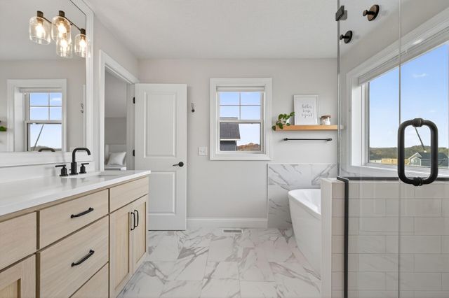 5331 Scenic Loop Run, Victoria, MN 55318