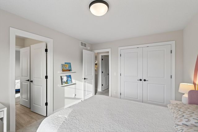 5331 Scenic Loop Run, Victoria, MN 55318