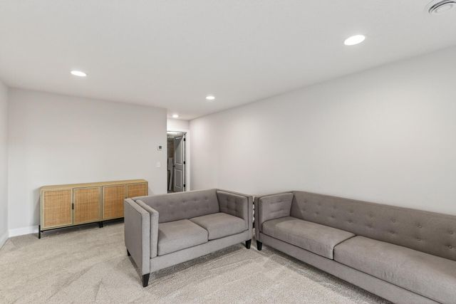 5331 Scenic Loop Run, Victoria, MN 55318