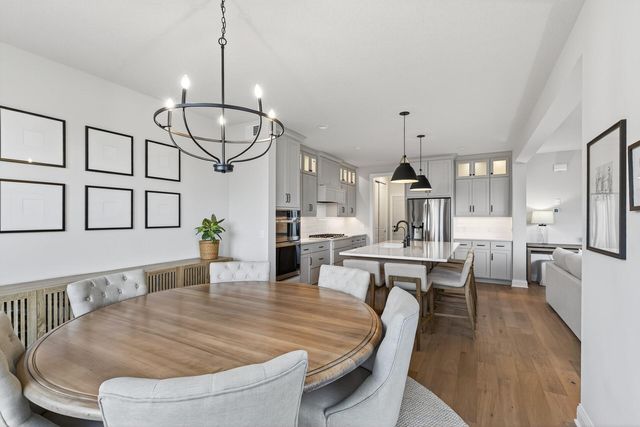 5331 Scenic Loop Run, Victoria, MN 55318