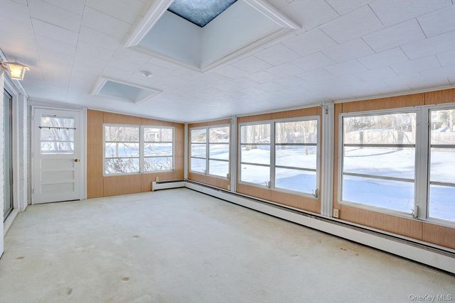 5 Steinway Court, Suffern, NY 10901