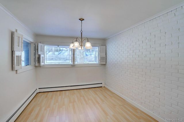 5 Steinway Court, Suffern, NY 10901