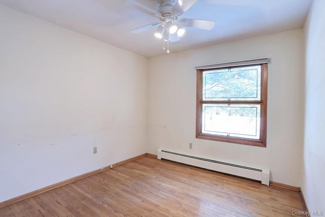 5 Steinway Court, Suffern, NY 10901