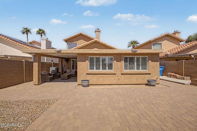 2919 E WOODLAND Drive, Phoenix, AZ 85048
