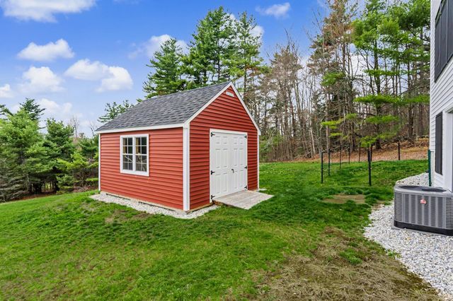 11 Hillside Drive, New Ipswich, NH 03071