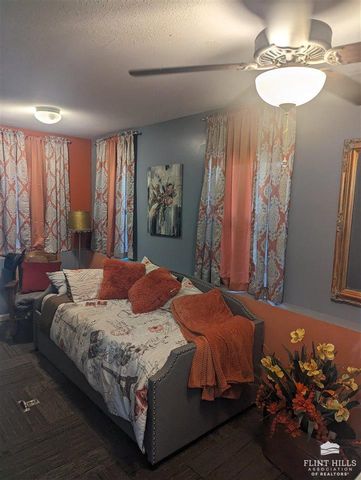 5720 Elbo View Dr., Manhattan, KS 66502