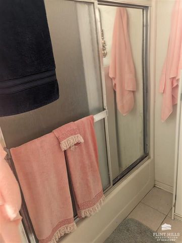 5720 Elbo View Dr., Manhattan, KS 66502