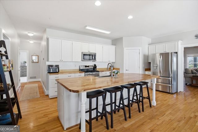 204 Staples Dairy Road, Carrollton, GA 30116