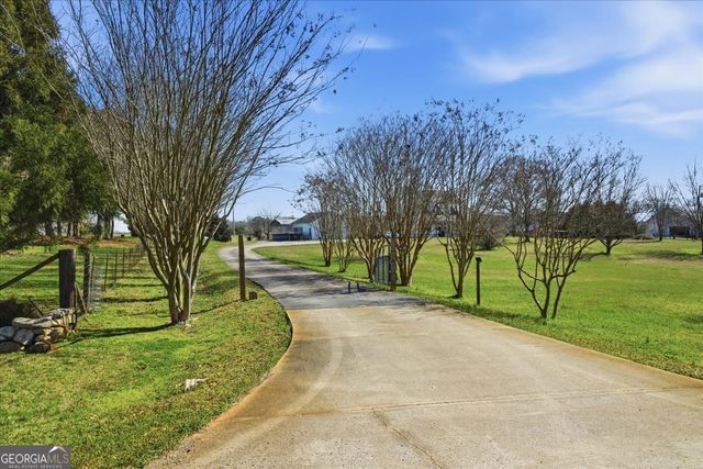 204 Staples Dairy Road, Carrollton, GA 30116