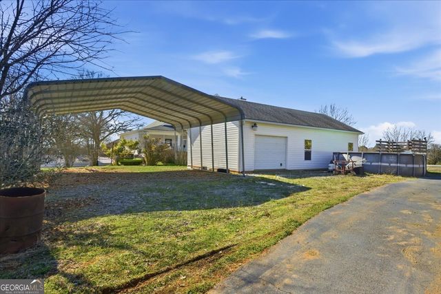 204 Staples Dairy Road, Carrollton, GA 30116