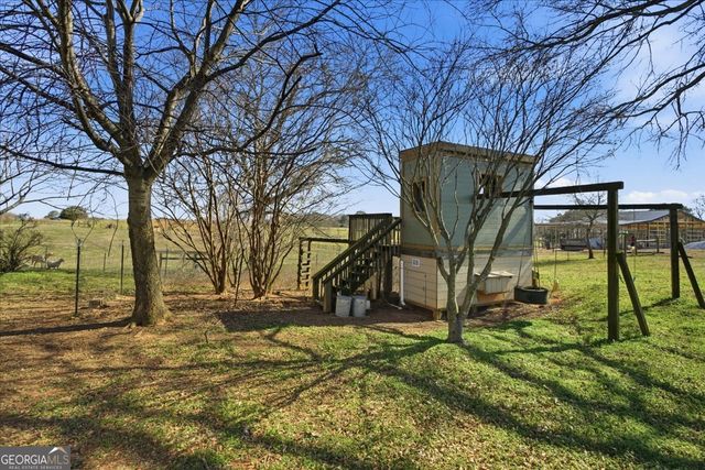 204 Staples Dairy Road, Carrollton, GA 30116