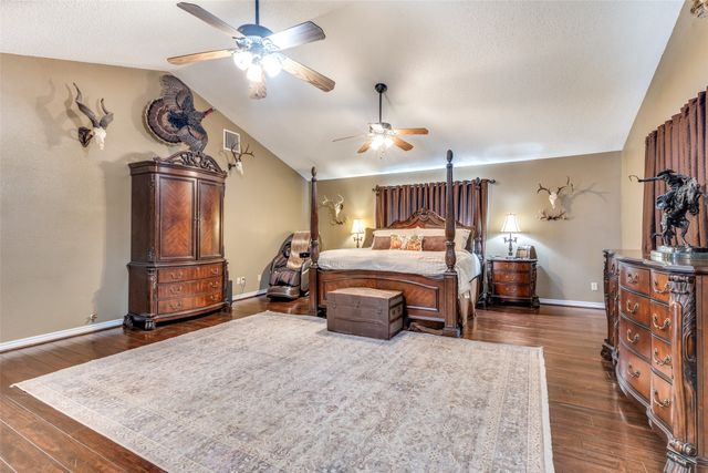 963 County Road 1340, Chico, TX 76431