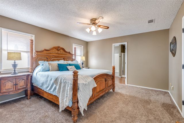963 County Road 1340, Chico, TX 76431