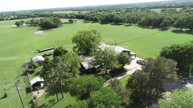 963 County Road 1340, Chico, TX 76431