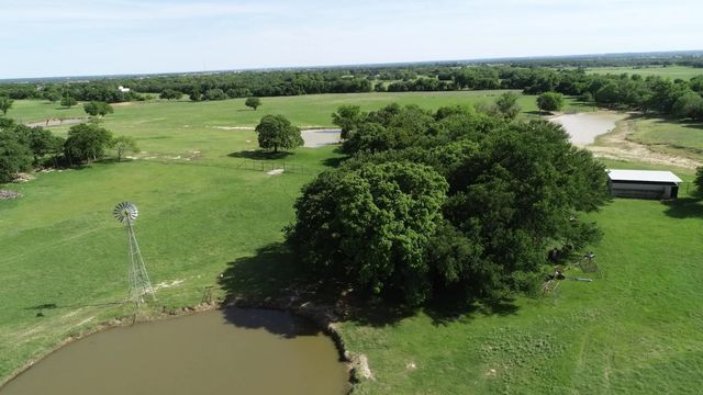 963 County Road 1340, Chico, TX 76431