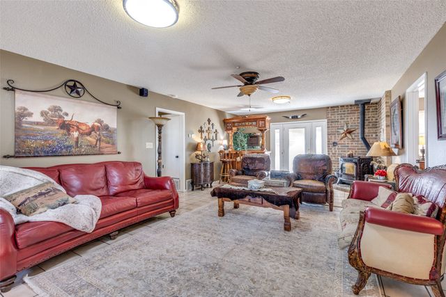 963 County Road 1340, Chico, TX 76431