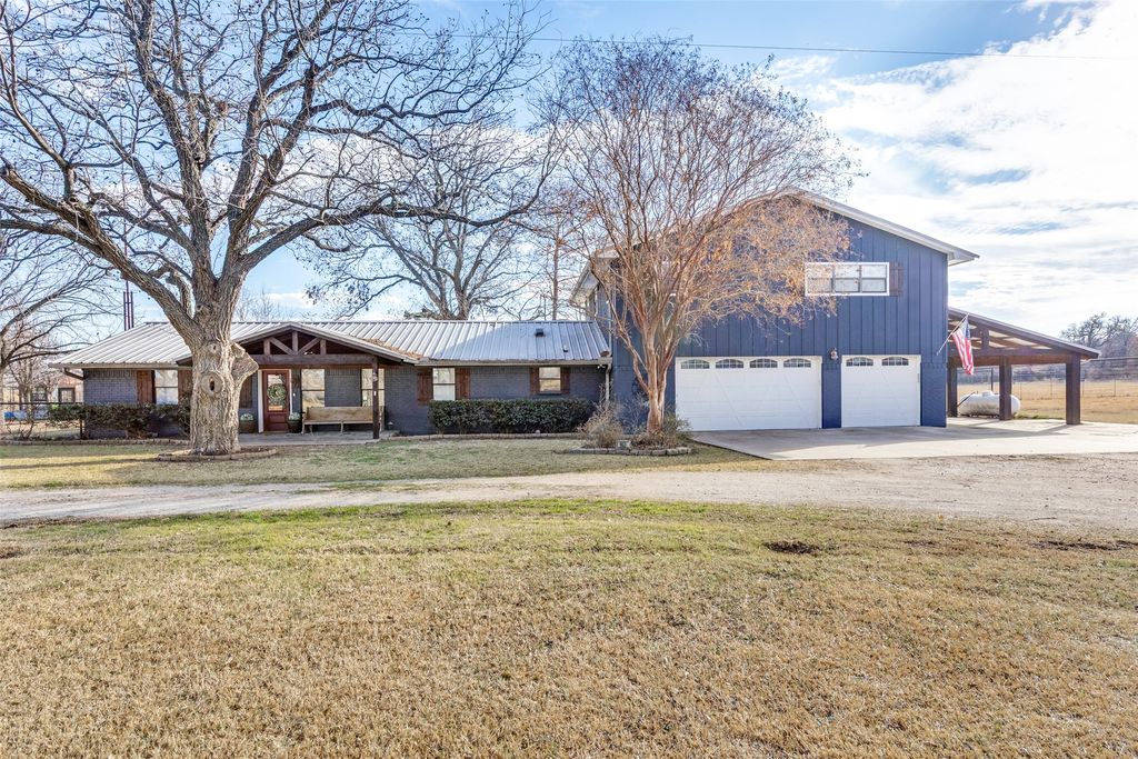 963 County Road 1340, Chico, TX 76431