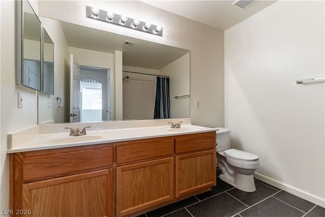 8700 Wild Diamond Avenue, Las Vegas, NV 89143