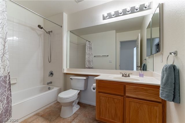 8700 Wild Diamond Avenue, Las Vegas, NV 89143