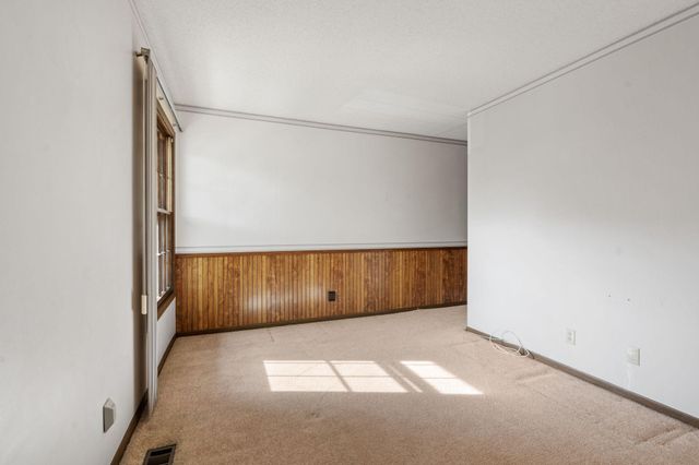 2409 Unity Avenue N, Golden Valley, MN 55422