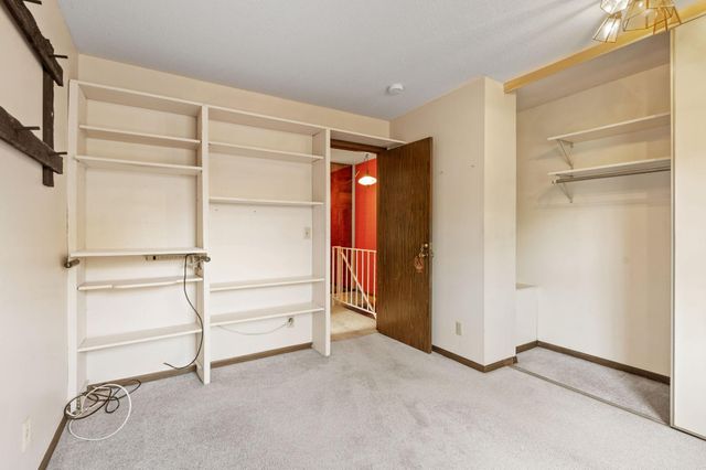 2409 Unity Avenue N, Golden Valley, MN 55422