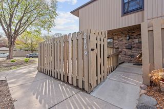 2409 Unity Avenue N, Golden Valley, MN 55422