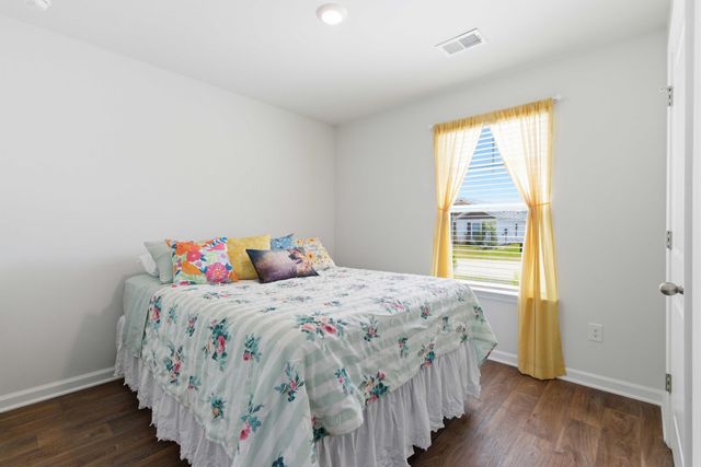 126 Congaree Court, Santee, SC 29142