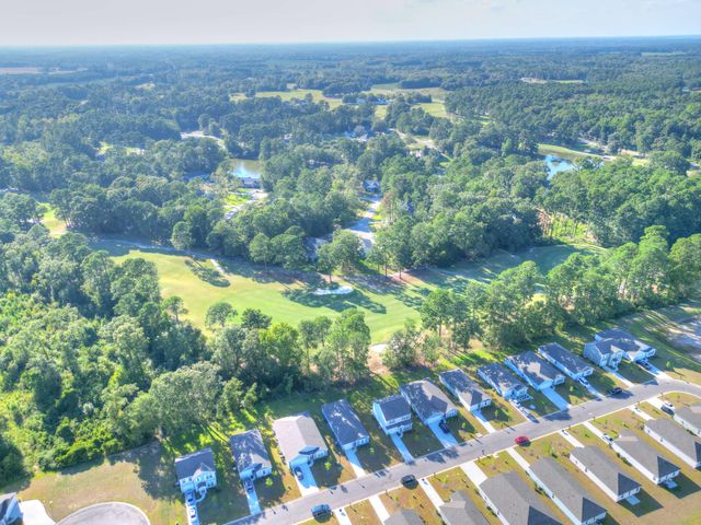 126 Congaree Court, Santee, SC 29142
