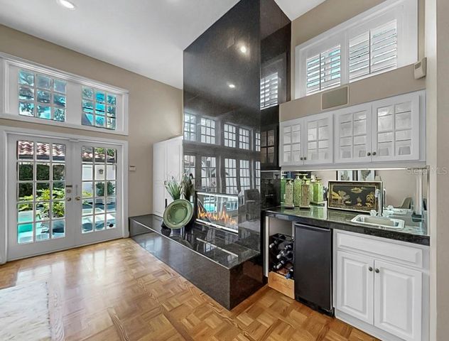 4945 BAYSHORE BOULEVARD 4945, Tampa, FL 33611