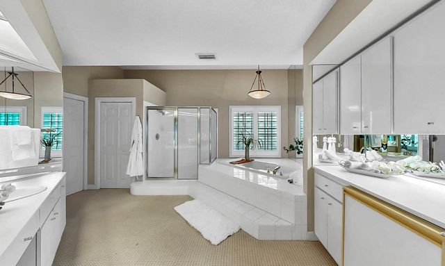 4945 BAYSHORE BOULEVARD 4945, Tampa, FL 33611