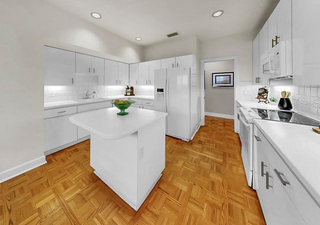 4945 BAYSHORE BOULEVARD 4945, Tampa, FL 33611