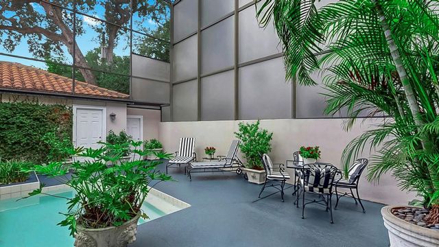 4945 BAYSHORE BOULEVARD 4945, Tampa, FL 33611