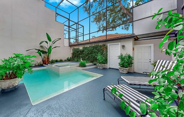 4945 BAYSHORE BOULEVARD 4945, Tampa, FL 33611