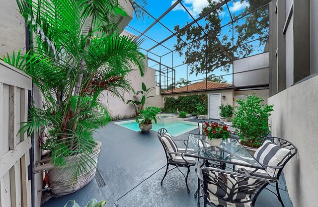 4945 BAYSHORE BOULEVARD 4945, Tampa, FL 33611