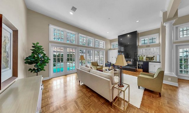 4945 BAYSHORE BOULEVARD 4945, Tampa, FL 33611