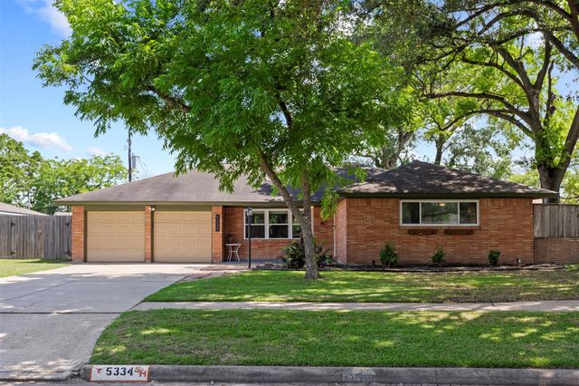 5334 Saxon Drive, Houston, TX 77092