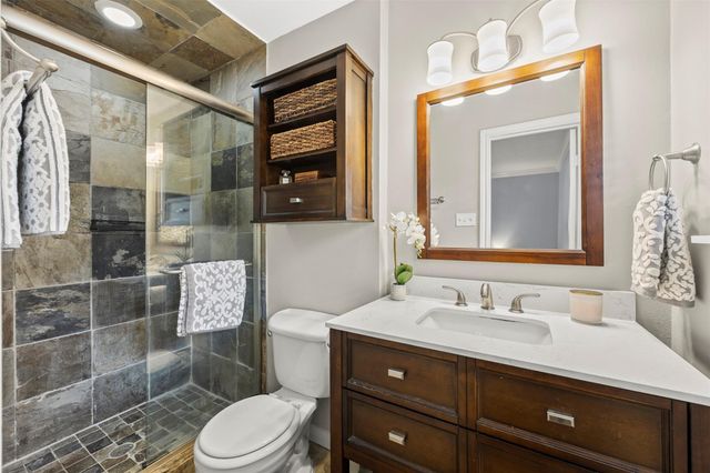 5334 Saxon Drive, Houston, TX 77092